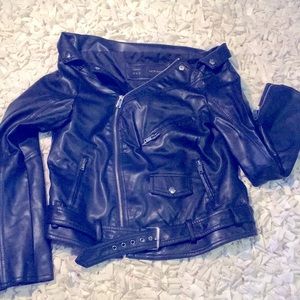 One of a Kind OFF THE SHOULDERS fauxleather jacket